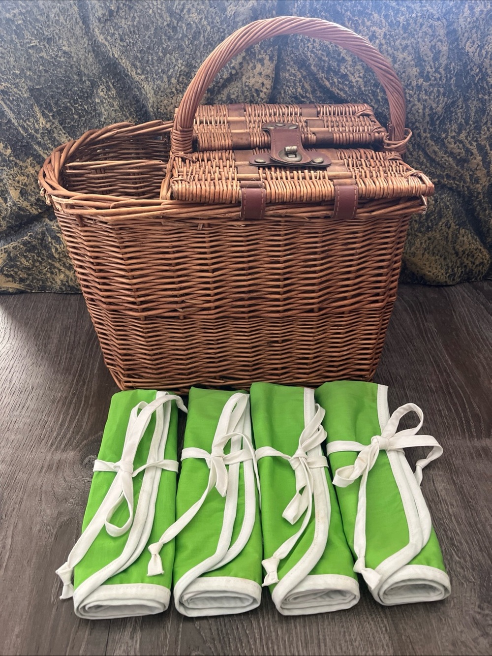 Boho Cottage  Wicker Picnic Basket with Green Roll-Up Placemat Napkin Set